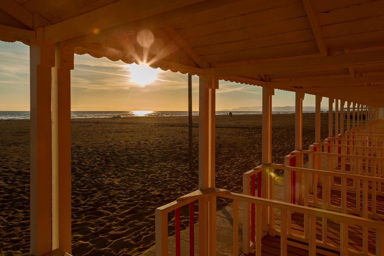 Apartamento La Casina Al Mare Vista Pineta Marina Di Carrara Exterior foto